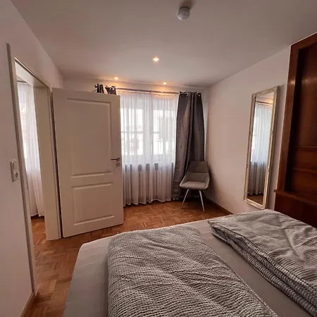 Scheuring Eg Apartament *